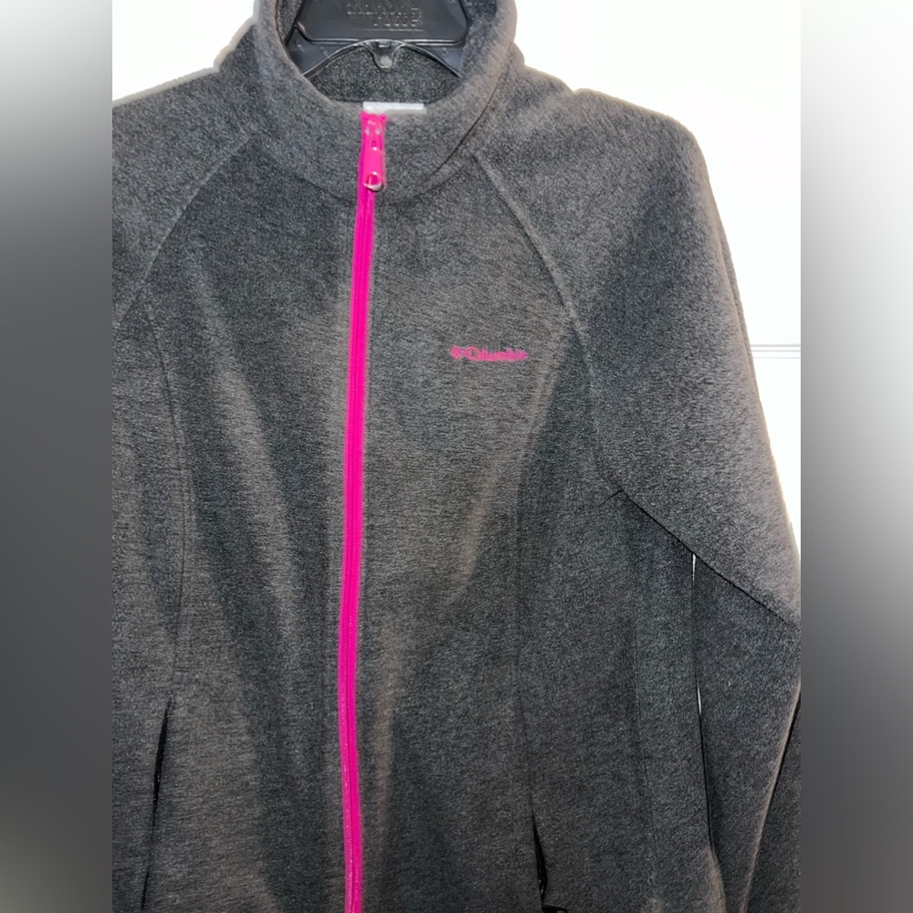 Columbia Gray Benton Springs Full Zip Fleece Jacket w Pink Hardware